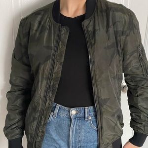 ZARA MAN CAMO BOMBER JACKET
